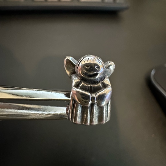 Pandora Angel 😇 charm - Picture 1 of 6